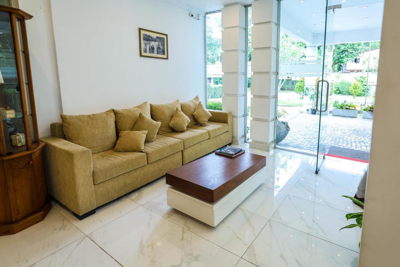 Hotel Ganthera Kandy Ngoại thất bức ảnh