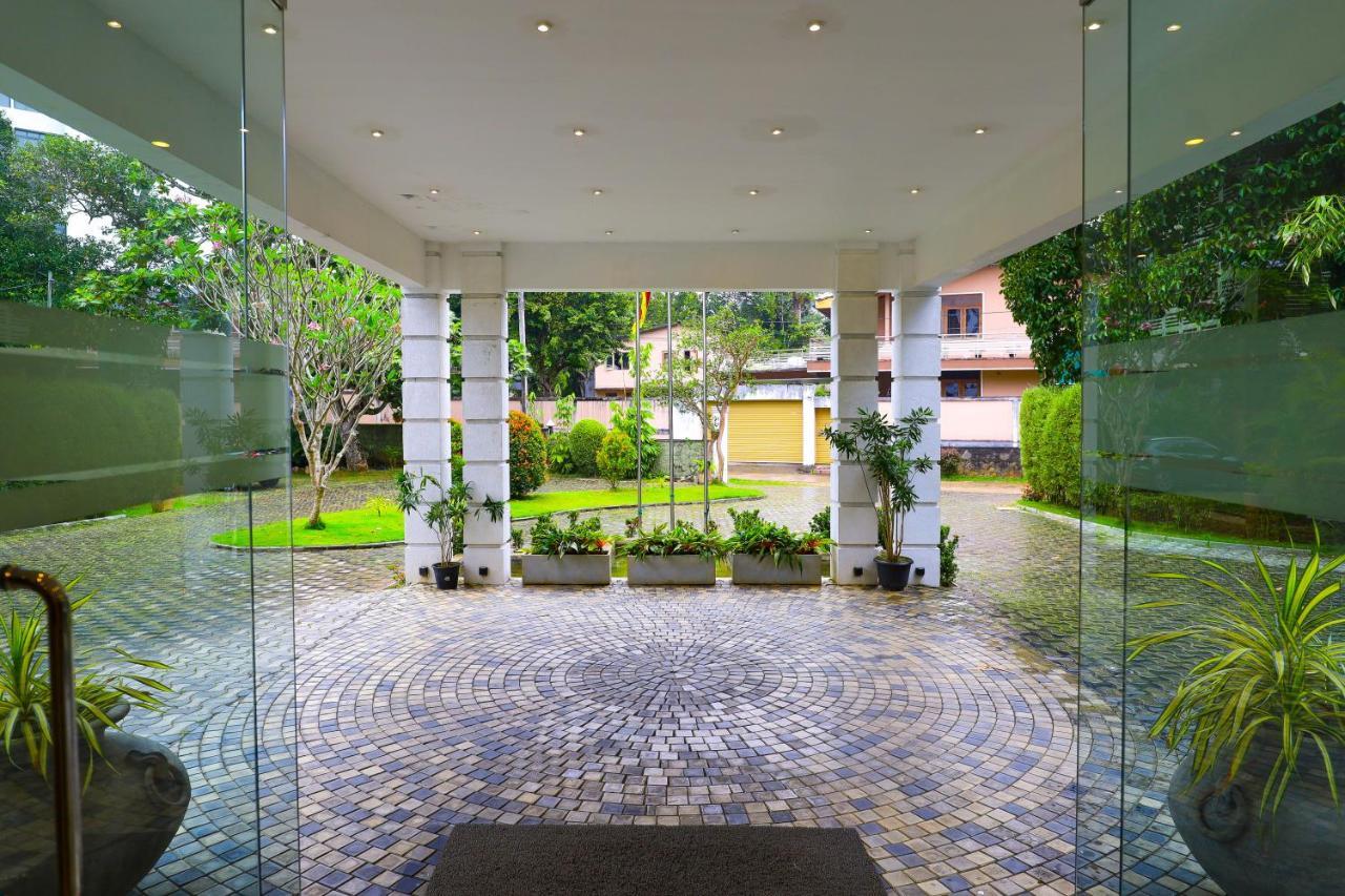 Hotel Ganthera Kandy Ngoại thất bức ảnh